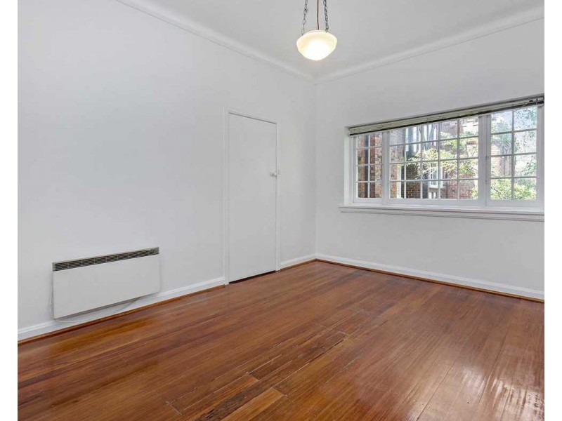 8/9 Eildon Road, St Kilda VIC 3182