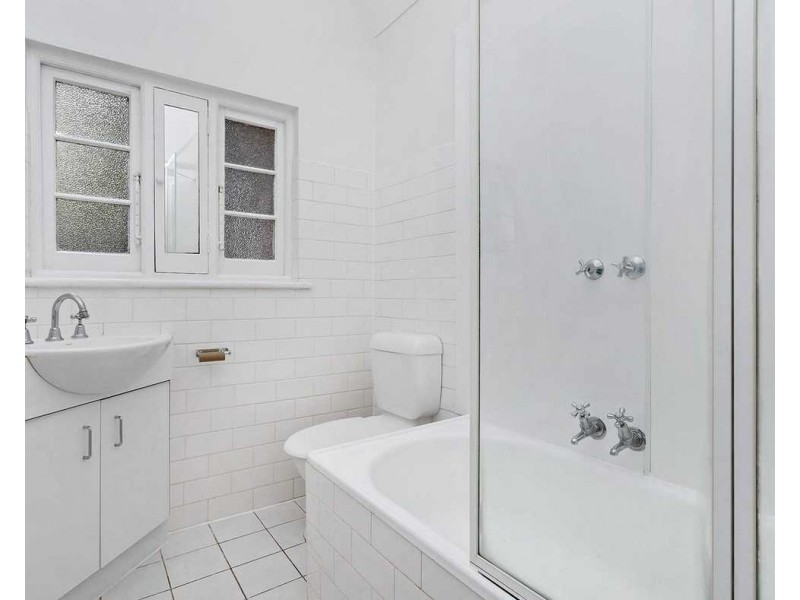 8/9 Eildon Road, St Kilda VIC 3182