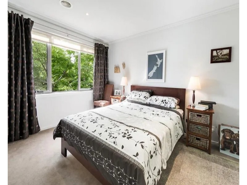 67 Parkville Avenue, Parkville VIC 3052