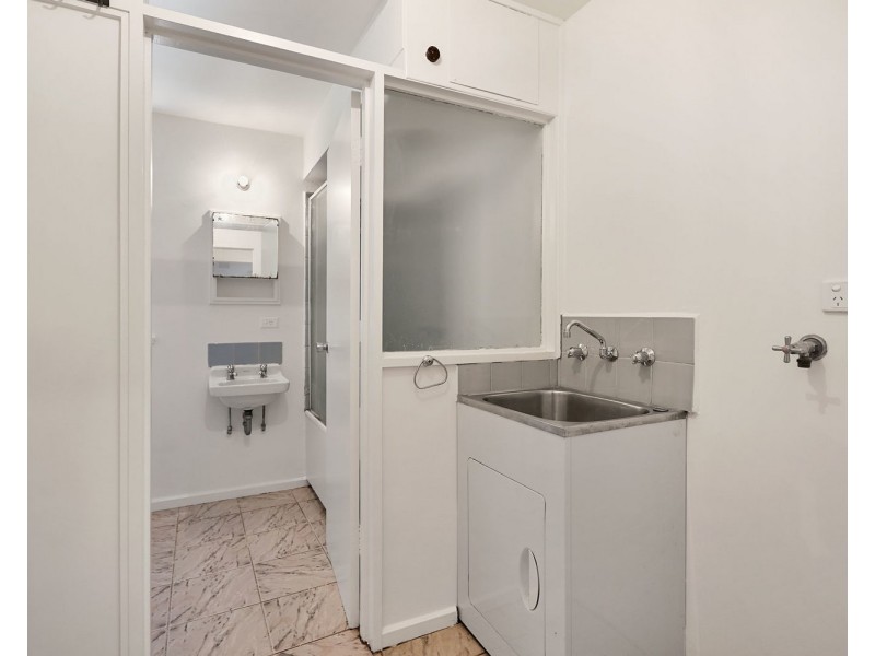 2/147 Curzon Street, North Melbourne VIC 3051