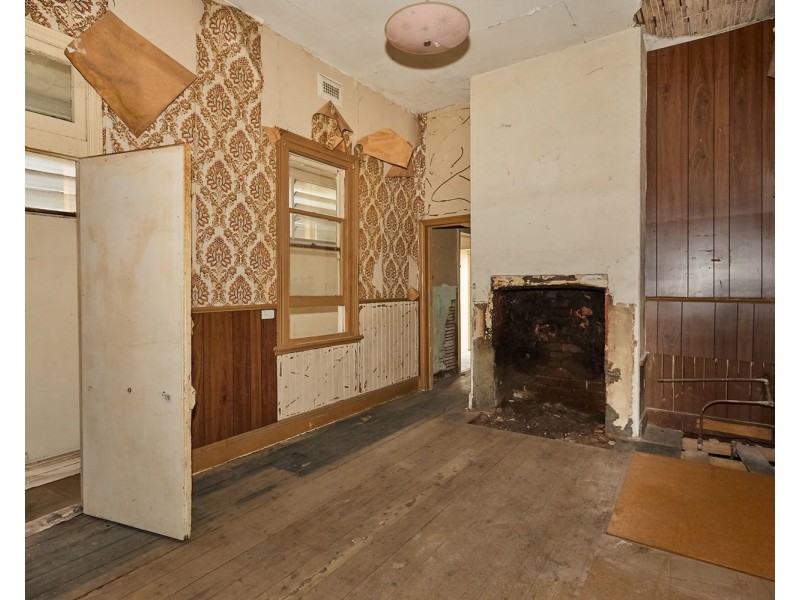 3 Hopetoun Street, Kensington VIC 3031