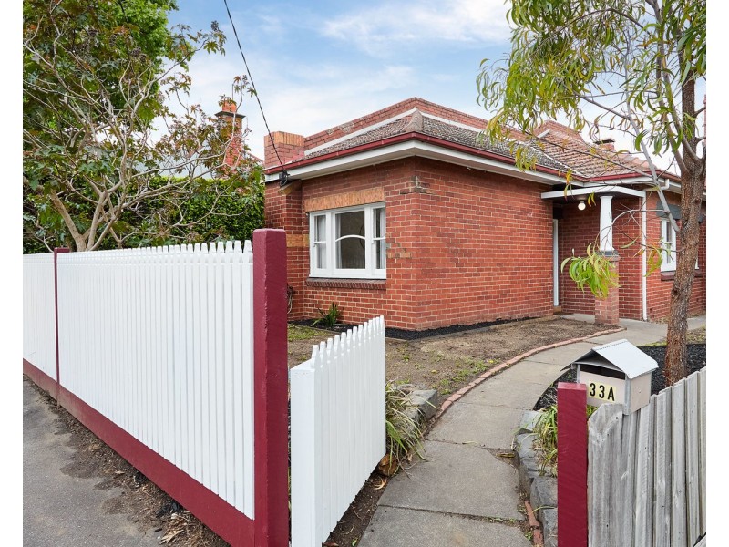 33a Kensington Road, Kensington VIC 3031