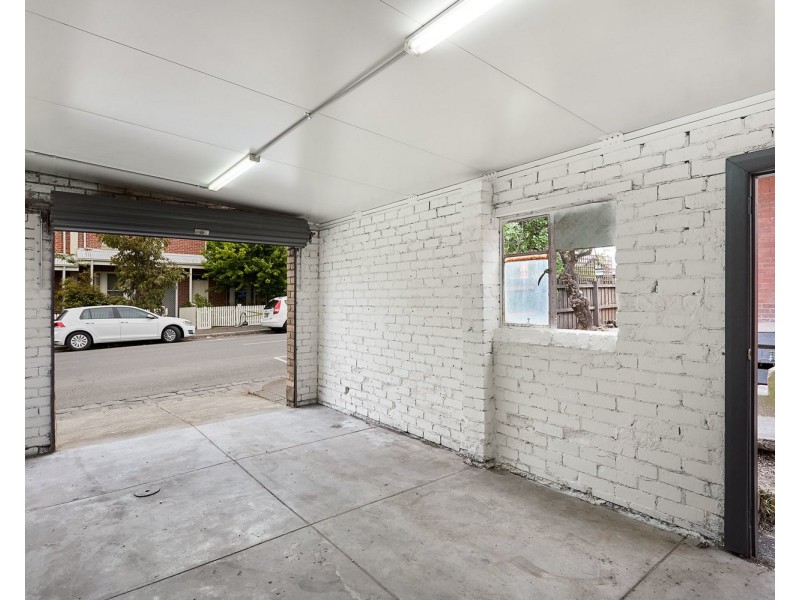33a Kensington Road, Kensington VIC 3031
