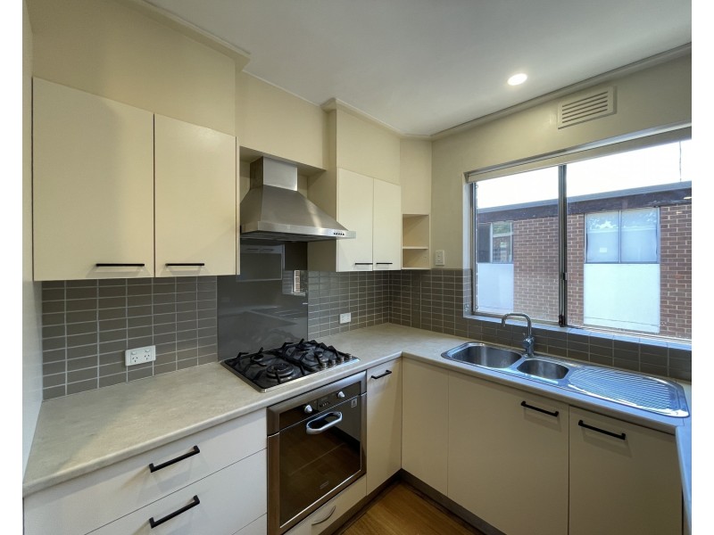 28/80 O’Shanassy Street, North Melbourne VIC 3051
