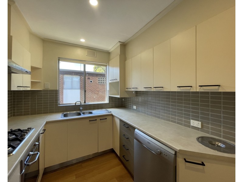 28/80 O’Shanassy Street, North Melbourne VIC 3051