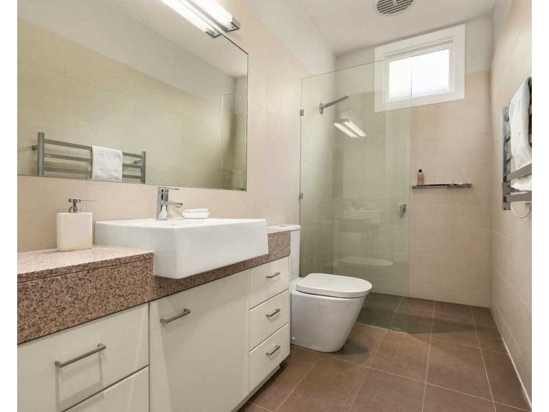 16 Curran Street, North Melbourne VIC 3051