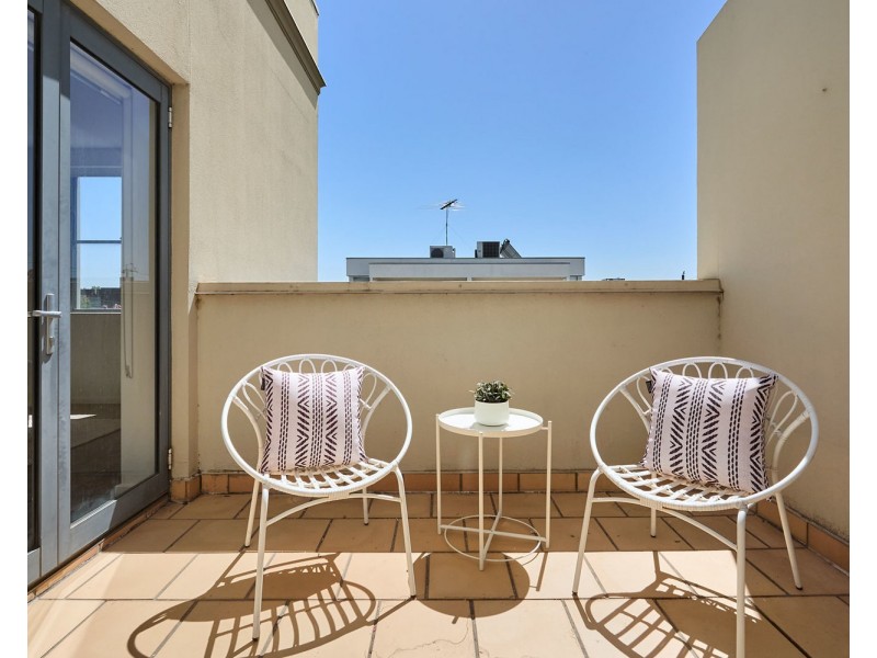 11/2A Baillie Street, North Melbourne VIC 3051