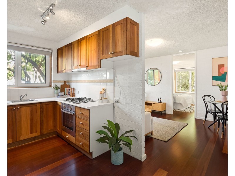 6/48 Farnham Street, Flemington VIC 3031