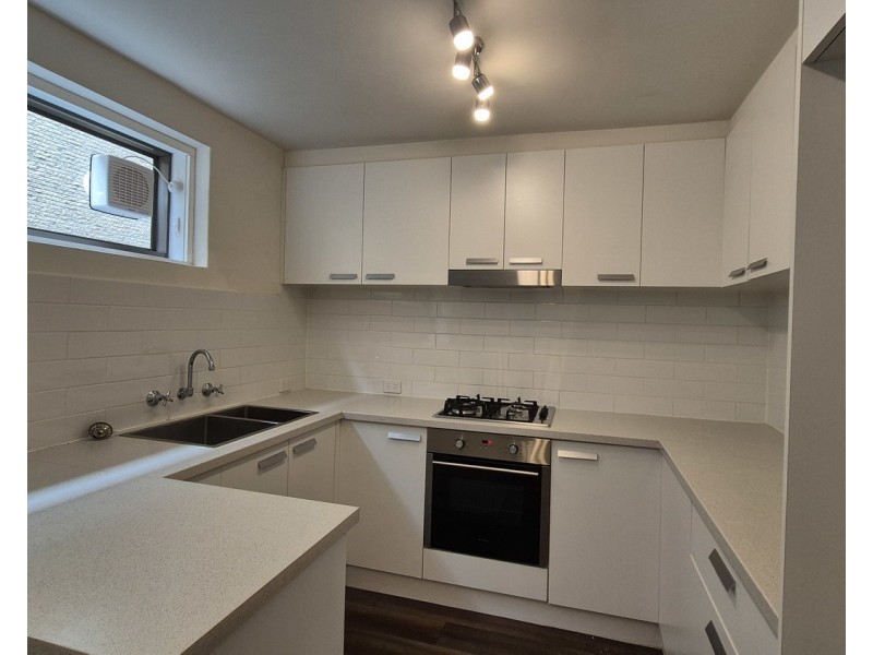 13/495 Royal Parade, Parkville VIC 3052