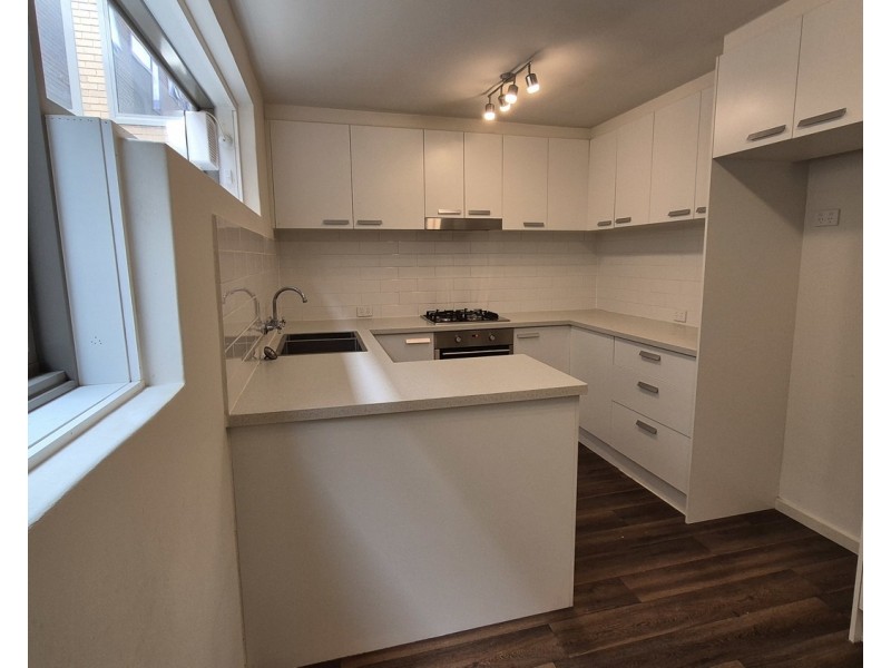 13/495 Royal Parade, Parkville VIC 3052