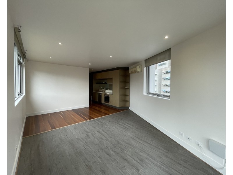 502/111 Leicester Street, Carlton VIC 3053