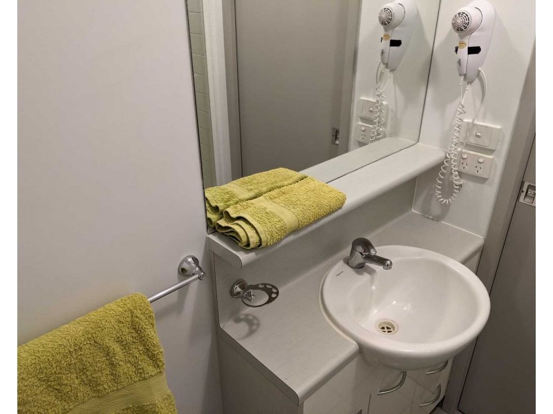 3906/488 Swanston Street, Carlton VIC 3053