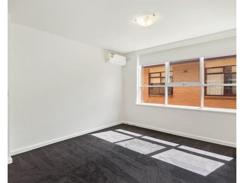 7/30 Park Drive, Parkville VIC 3052