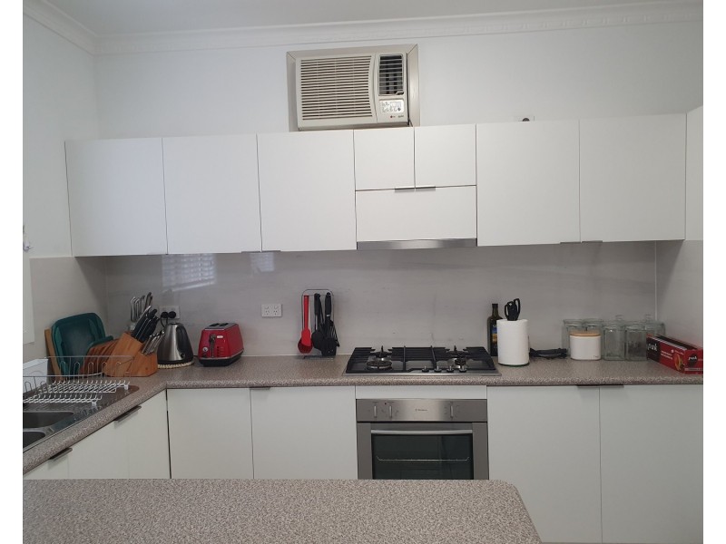 1/34 Shiel Street, North Melbourne VIC 3051