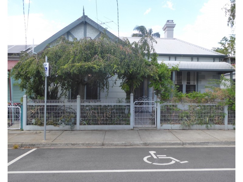 6 Mulgrave Street, Kensington VIC 3031