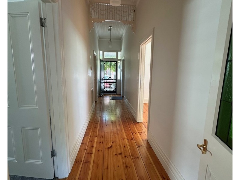 6 Mulgrave Street, Kensington VIC 3031