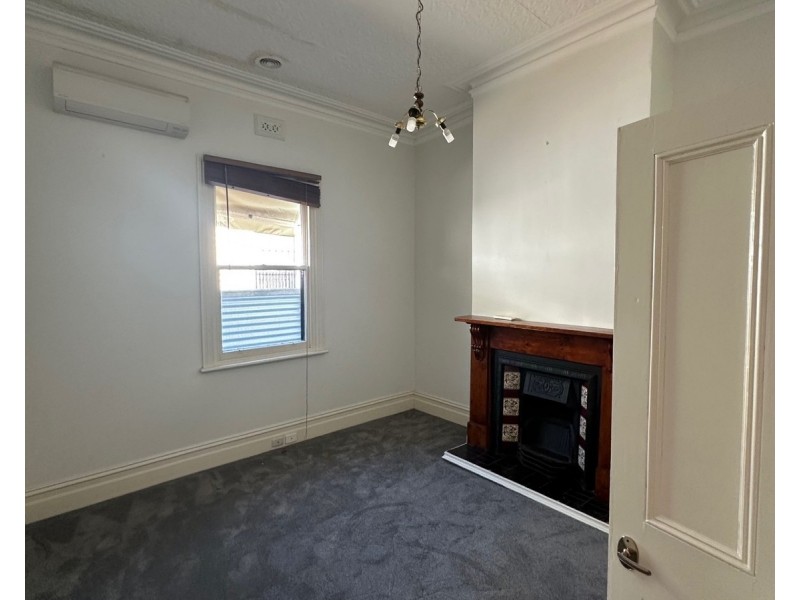 6 Mulgrave Street, Kensington VIC 3031