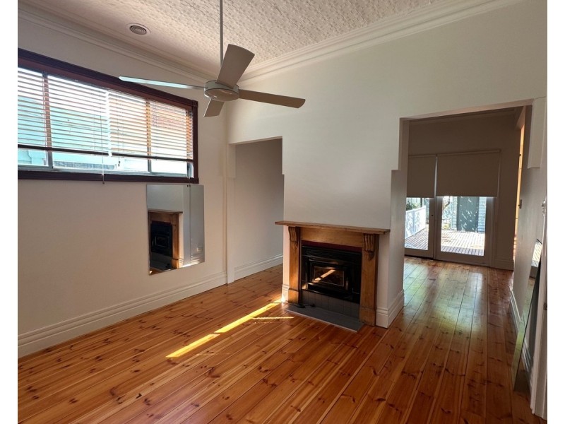 6 Mulgrave Street, Kensington VIC 3031