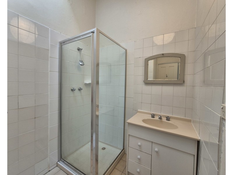 FF/315 Victoria Street, West Melbourne VIC 3003