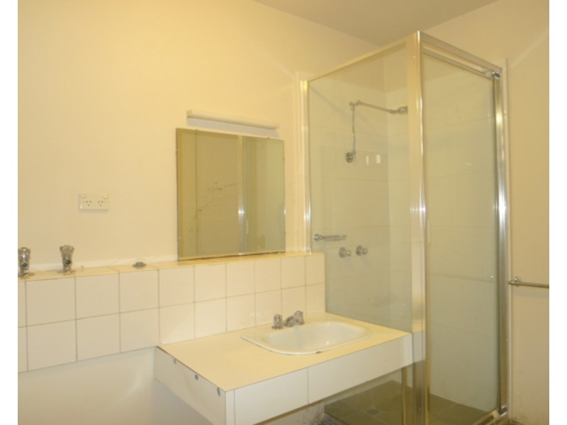 25/70 O’Shanassy Street, North Melbourne VIC 3051