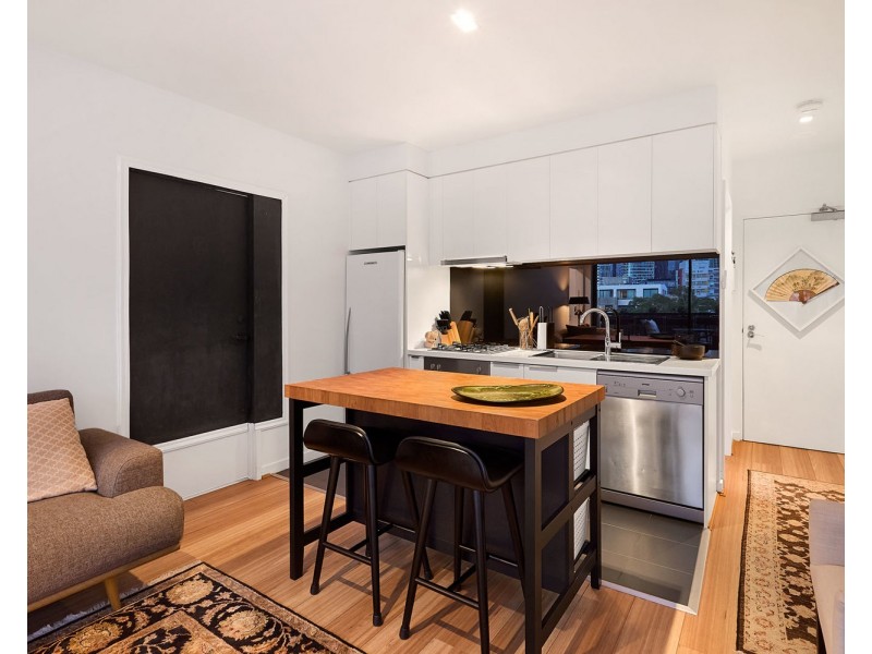 404/107 Hawke Street, West Melbourne VIC 3003