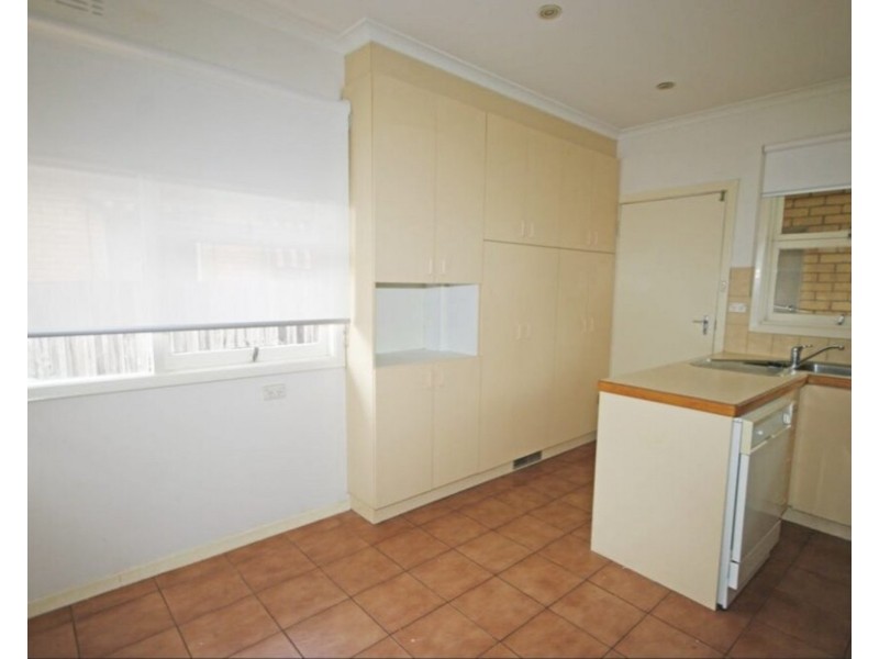 4 Clarence Street, Bentleigh East VIC 3165