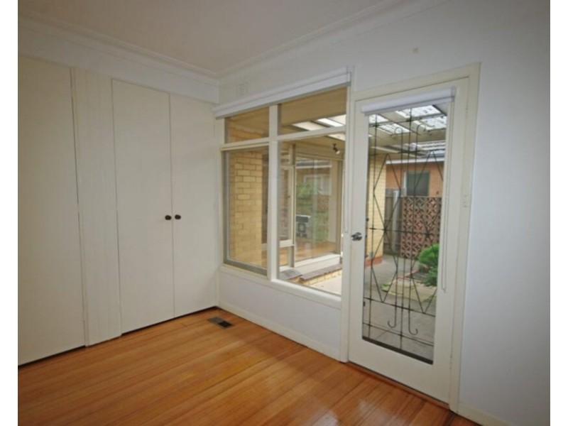 4 Clarence Street, Bentleigh East VIC 3165