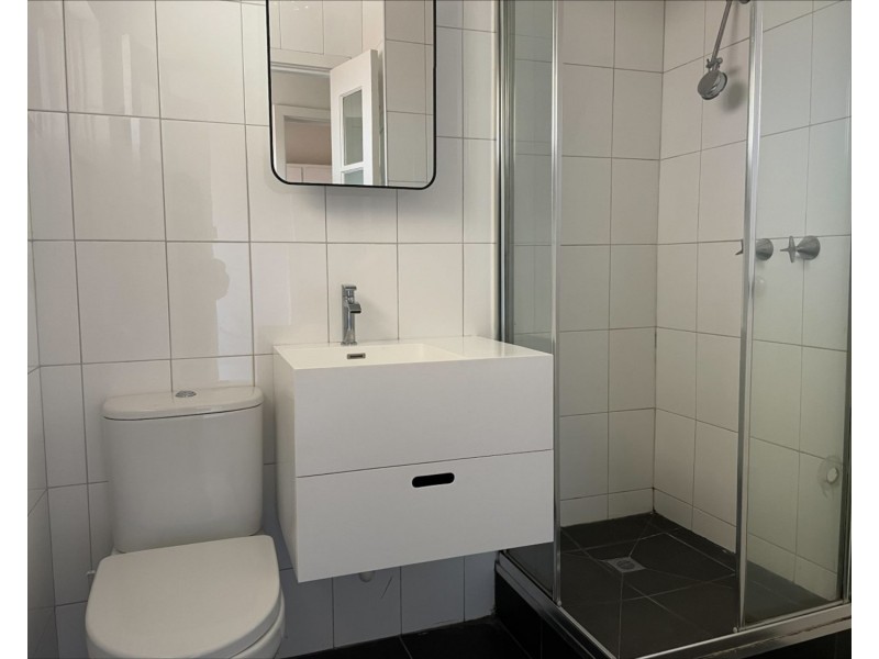 9/77 Chapman Street, North Melbourne VIC 3051