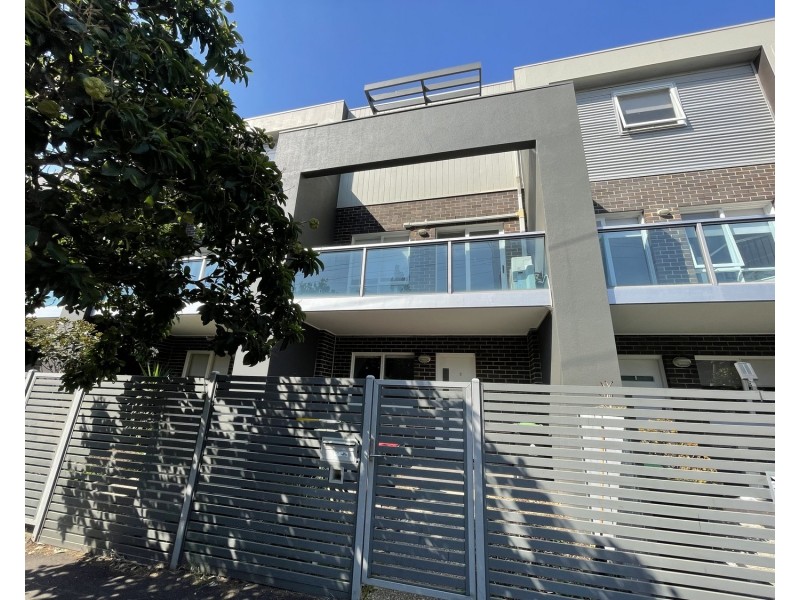 252C Glenlyon Road, Fitzroy North VIC 3068