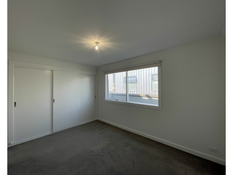 252C Glenlyon Road, Fitzroy North VIC 3068