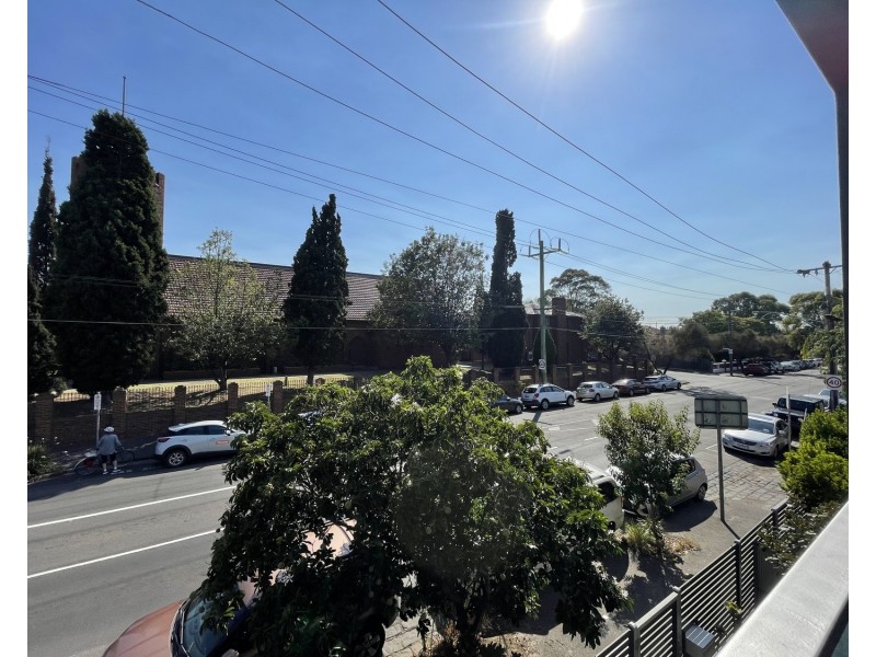 252C Glenlyon Road, Fitzroy North VIC 3068