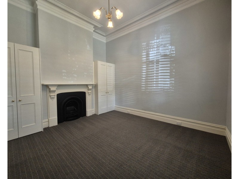 8 Carroll Street, North Melbourne VIC 3051