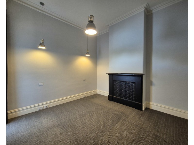 8 Carroll Street, North Melbourne VIC 3051