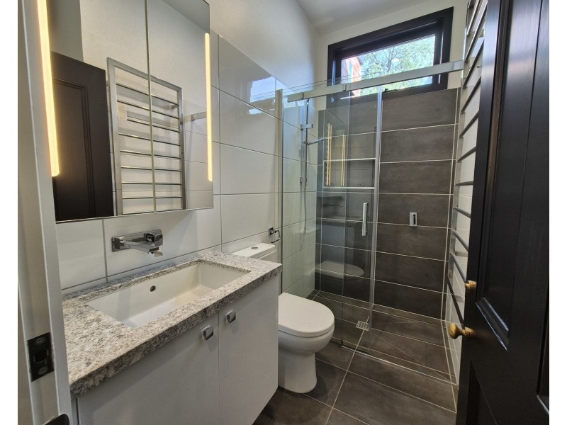 8 Carroll Street, North Melbourne VIC 3051