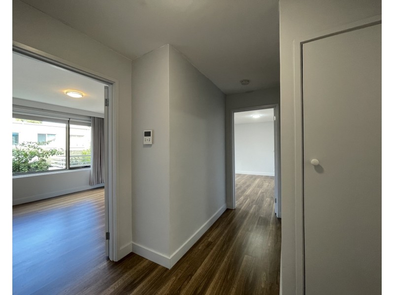 2/495 Royal Parade, Parkville VIC 3052