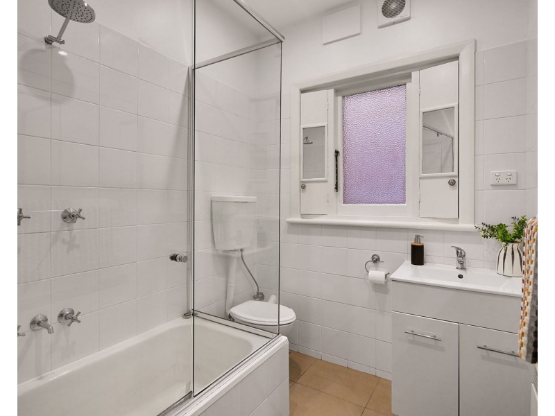 1/23 Chapman Street, North Melbourne VIC 3051