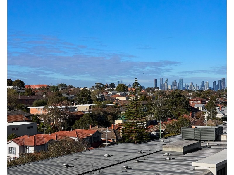 607/8 Olive York Way, Brunswick West VIC 3055