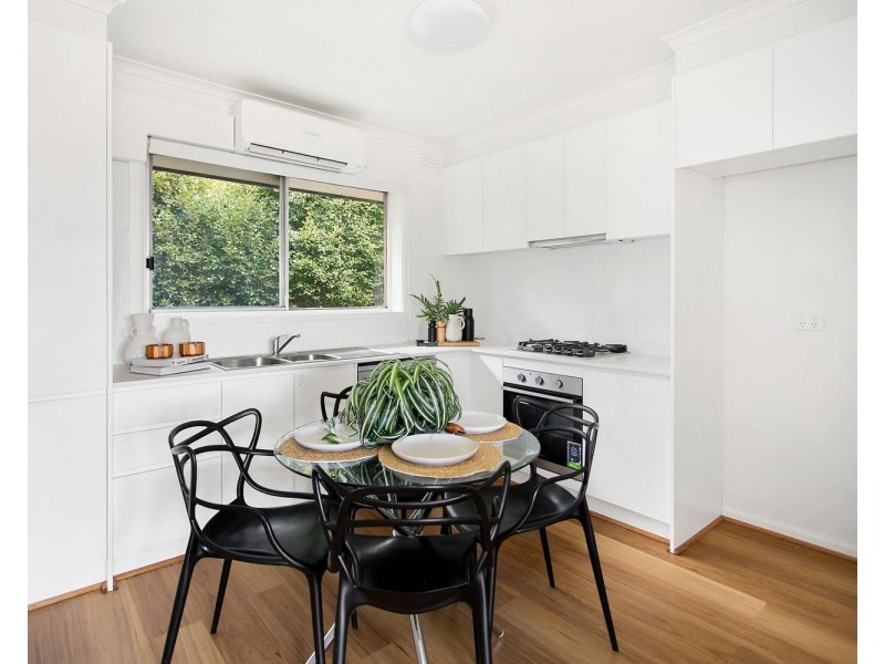 7/32 Hobbs Street, Seddon VIC 3011
