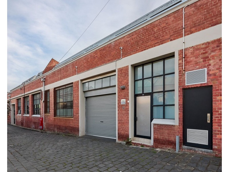 10/18 Dicks Place, West Melbourne VIC 3003