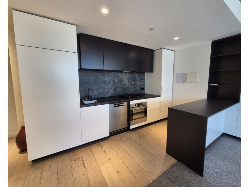 605/211 Peel Street, North Melbourne VIC 3051
