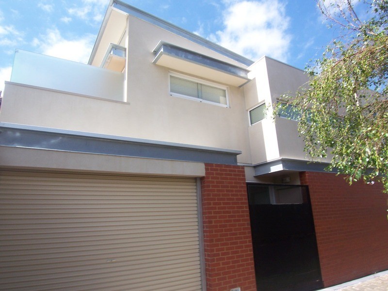 38 Avis Lane, North Melbourne VIC 3051