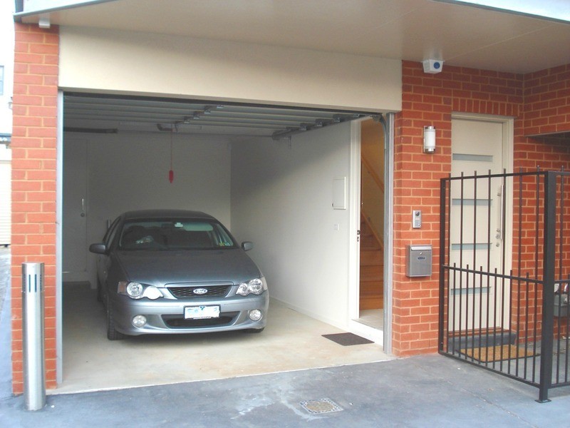 38 Avis Lane, North Melbourne VIC 3051