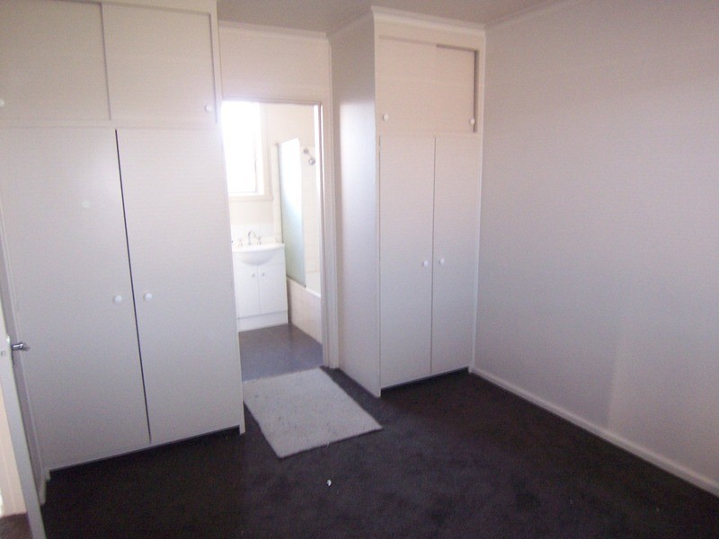 8/241 Barkly Street, Fitzroy North VIC 3068