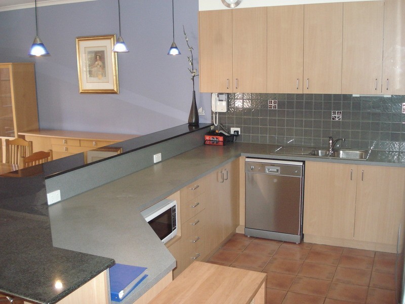 15 Little Dryburgh Street (North), North Melbourne VIC 3051