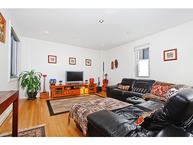 1/12 Lancashire Lane, North Melbourne VIC 3051