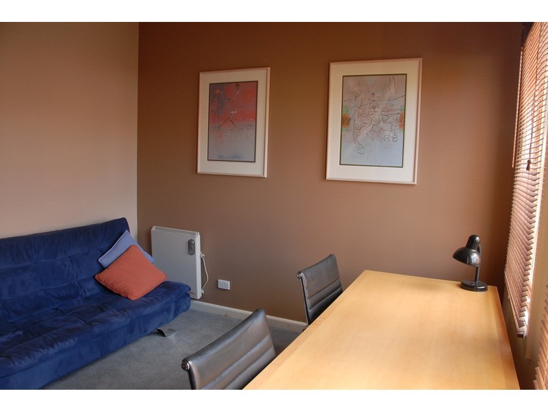 15 Little Dryburgh Street (North), North Melbourne VIC 3051