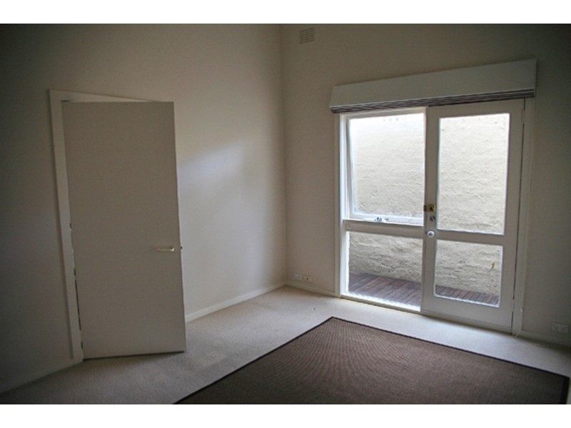 17 Haines Street, North Melbourne VIC 3051