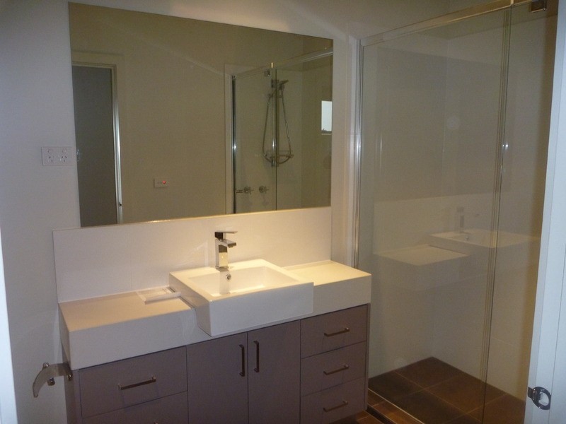 1/25 Byron Street, North Melbourne VIC 3051