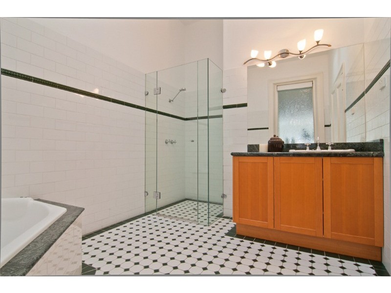 54 Walsh Street, West Melbourne VIC 3003
