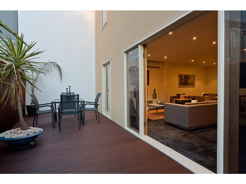 54 Walsh Street, West Melbourne VIC 3003
